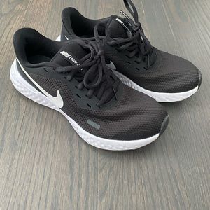 Gently used Nike sneakers